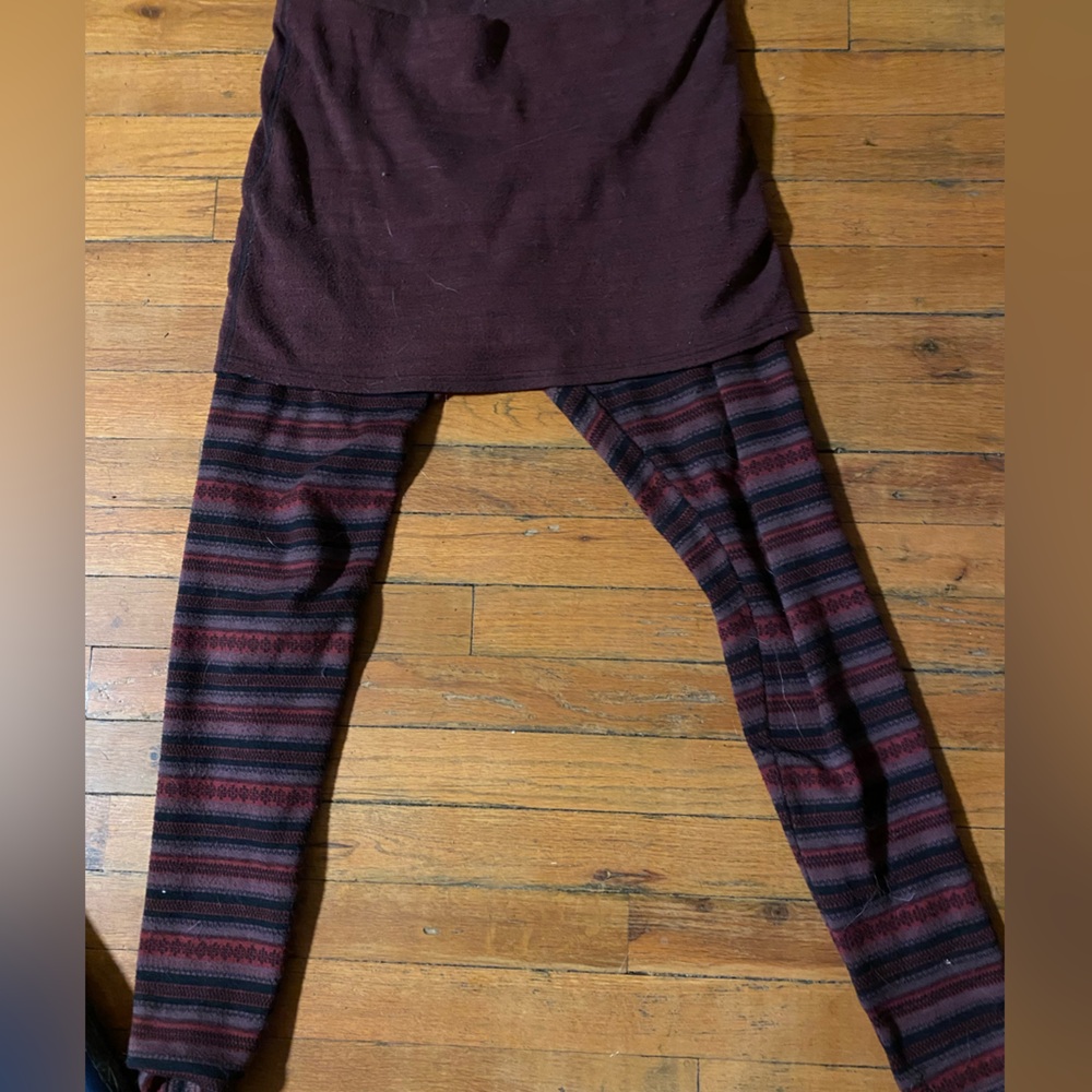 Kavu legging/skirt combo